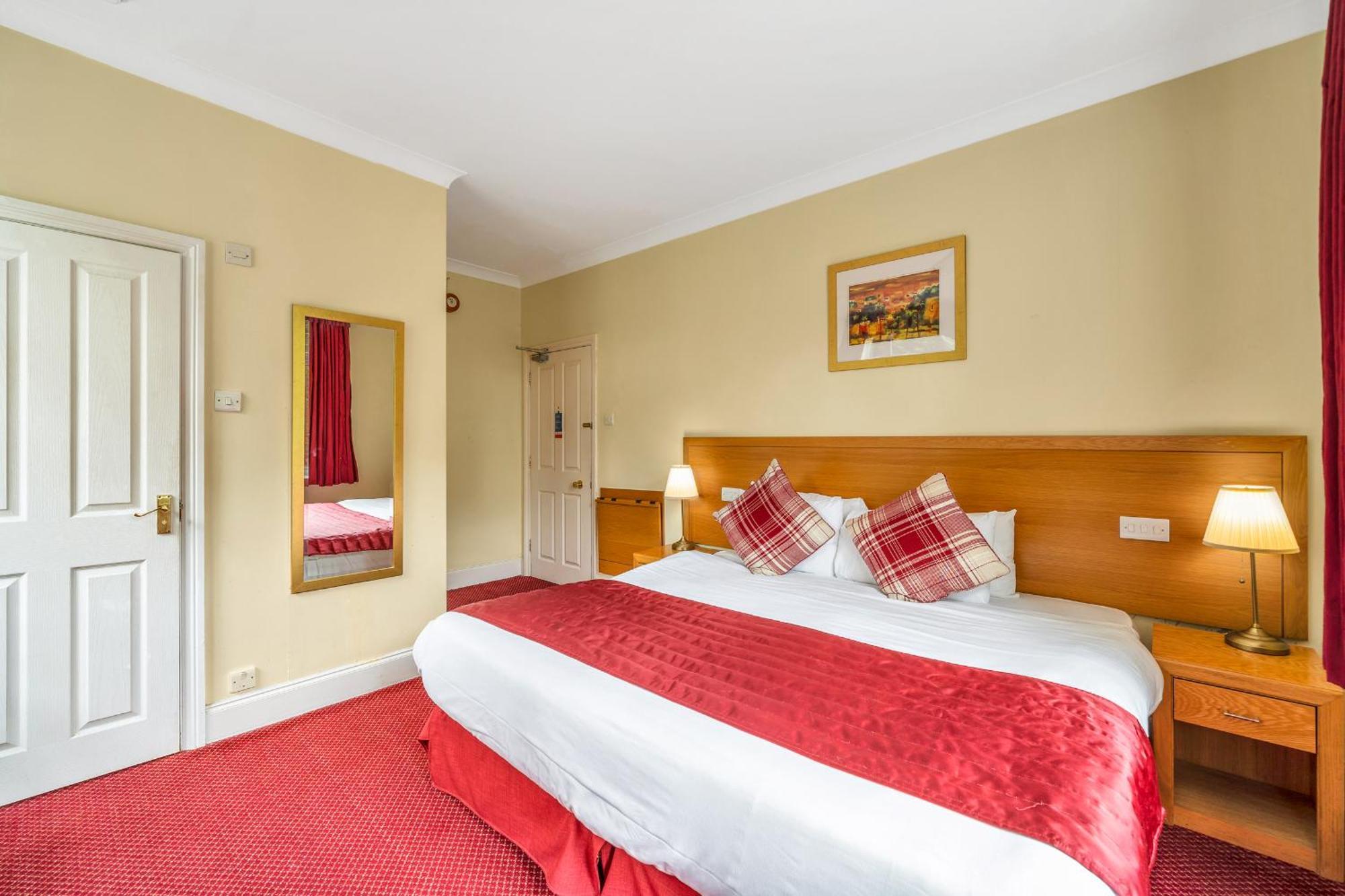 Dial House Hotel Crowthorne Luaran gambar