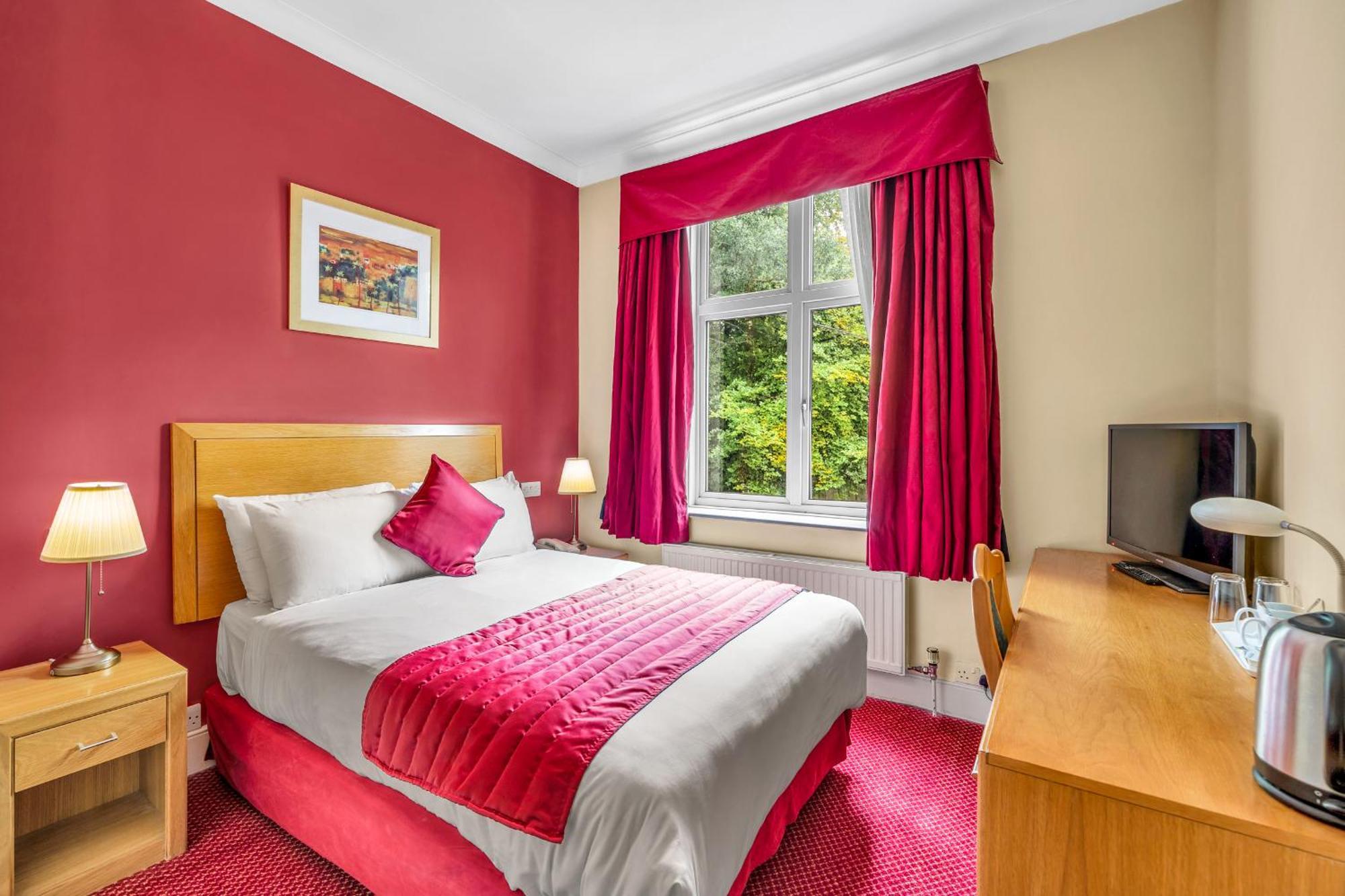 Dial House Hotel Crowthorne Luaran gambar