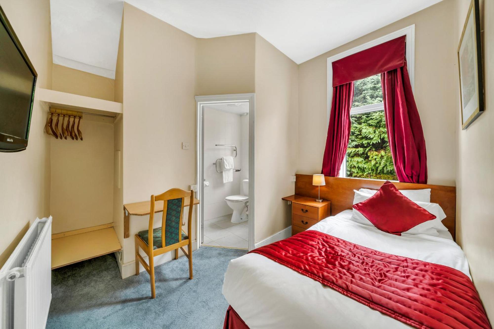 Dial House Hotel Crowthorne Luaran gambar