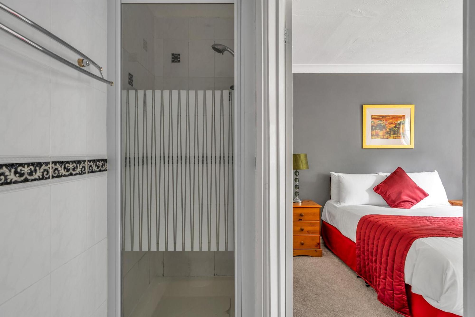 Dial House Hotel Crowthorne Luaran gambar