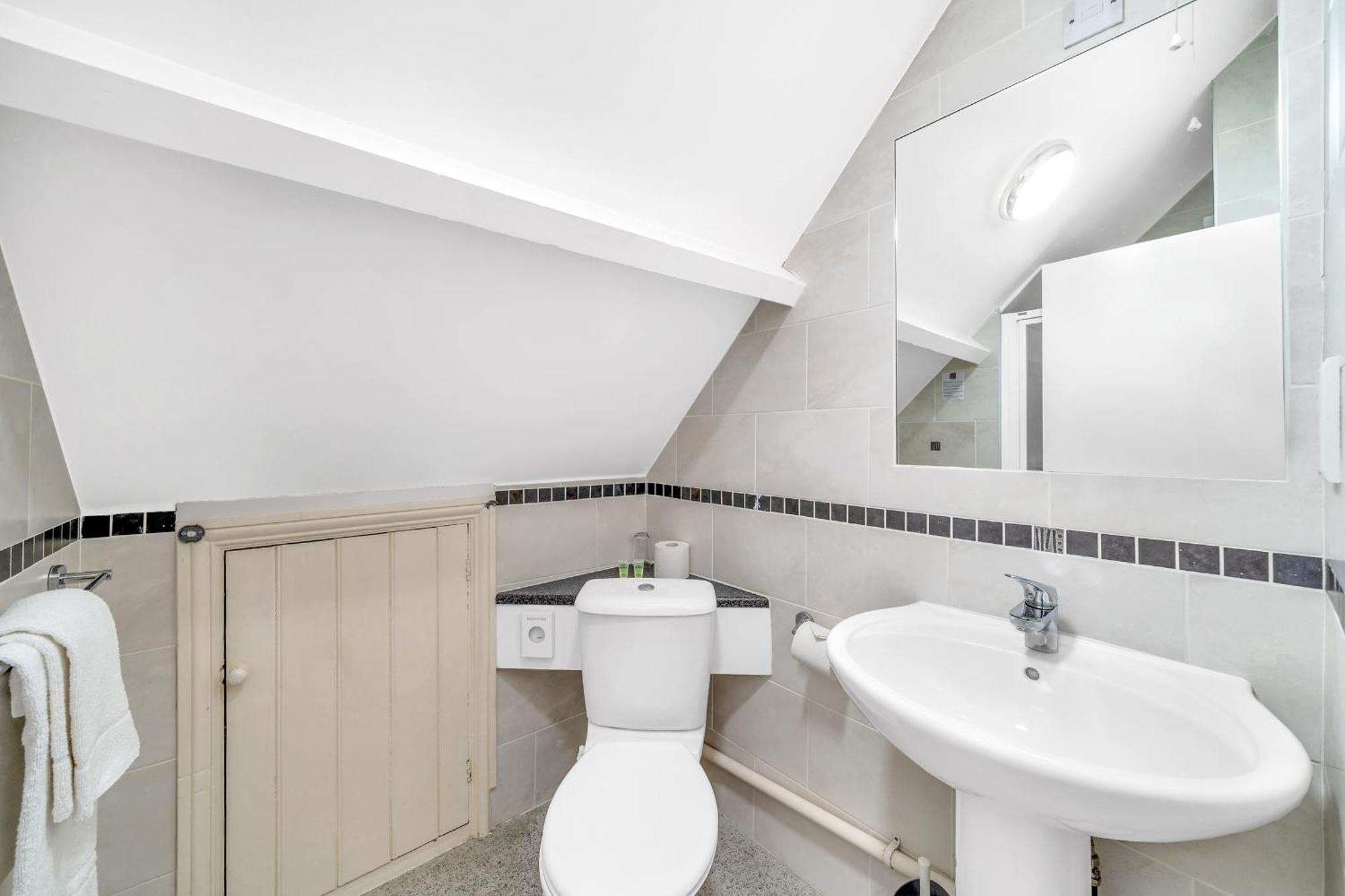Dial House Hotel Crowthorne Luaran gambar