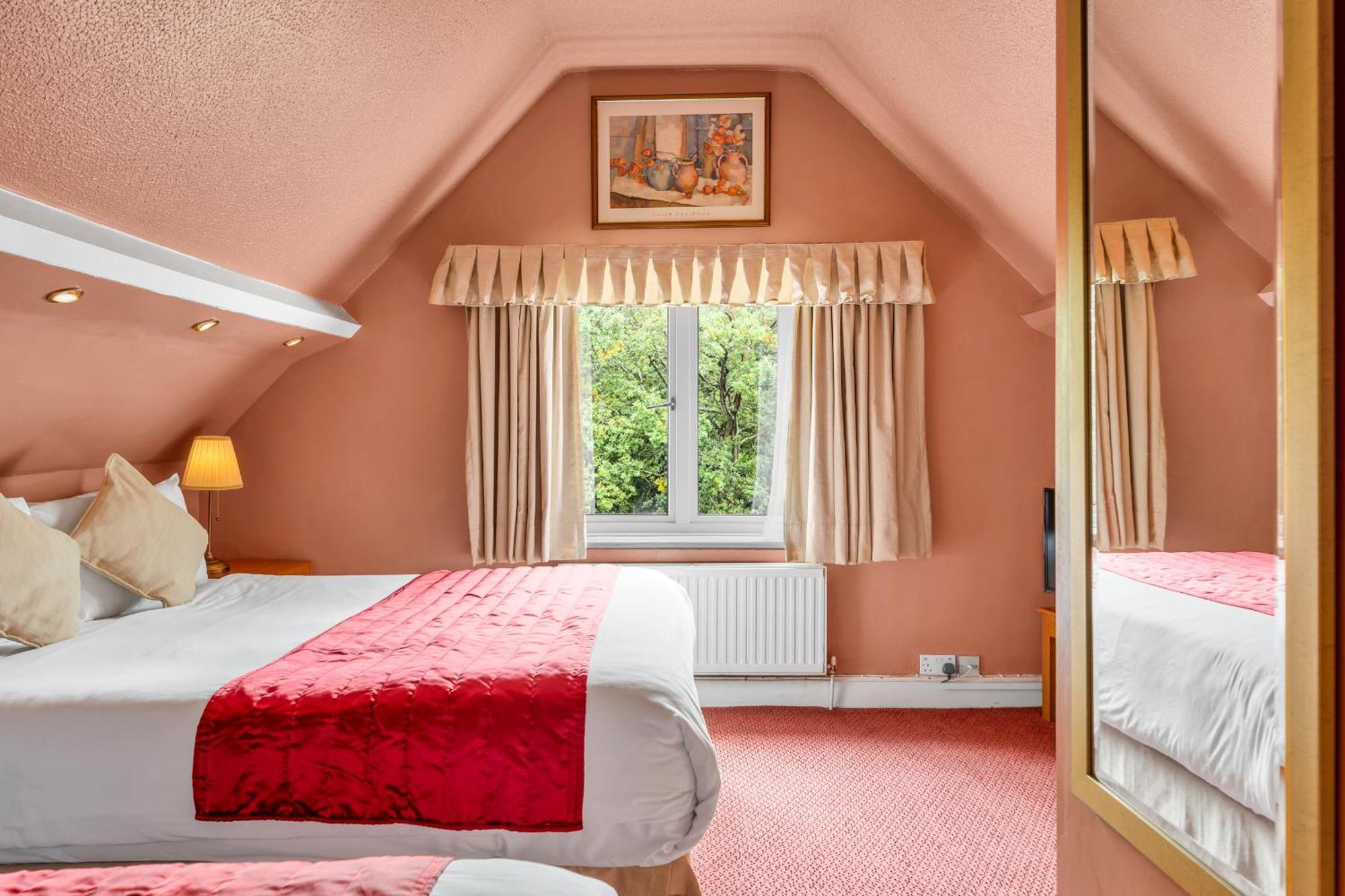 Dial House Hotel Crowthorne Luaran gambar