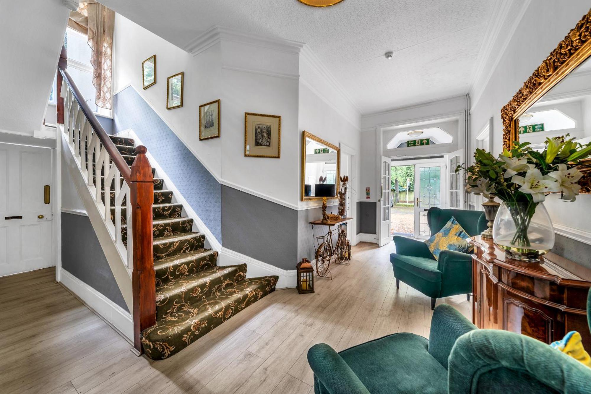 Dial House Hotel Crowthorne Luaran gambar